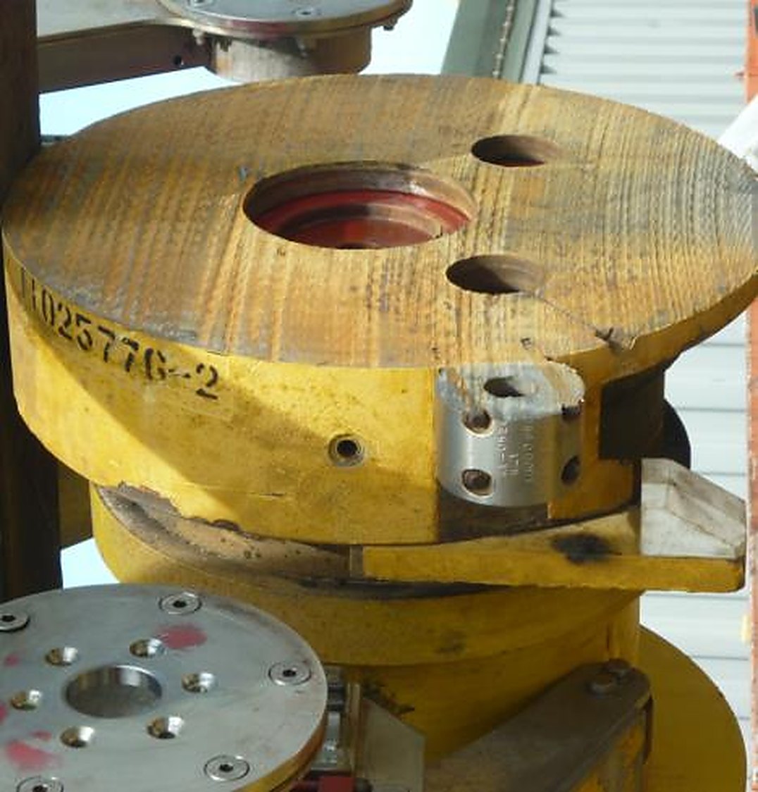The subsea pressure cap after the proving cut, internal shaft severed